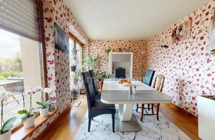 BERTRANGE - MAISON DE 155 M² AVEC 4 CHAMBRES, GARAGE ET JARDIN ! FORT POTENTIEL ! — photo 5