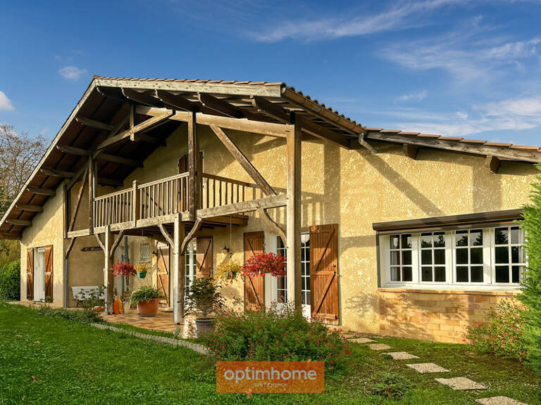 VILLA de type Landaise, 157 M2 Habitables , 2 garages, hangar 13X8 et jardin 3500 M2 avec forage — photo 1