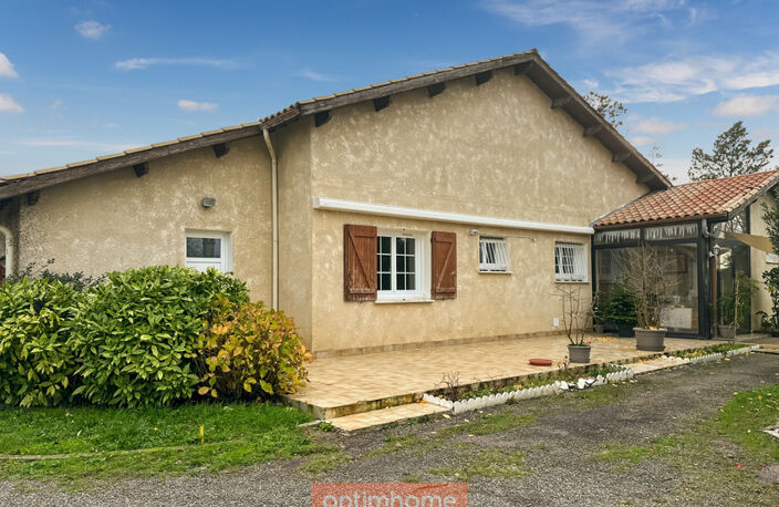 VILLA de type Landaise, 157 M2 Habitables , 2 garages, hangar 13X8 et jardin 3500 M2 avec forage — photo 2