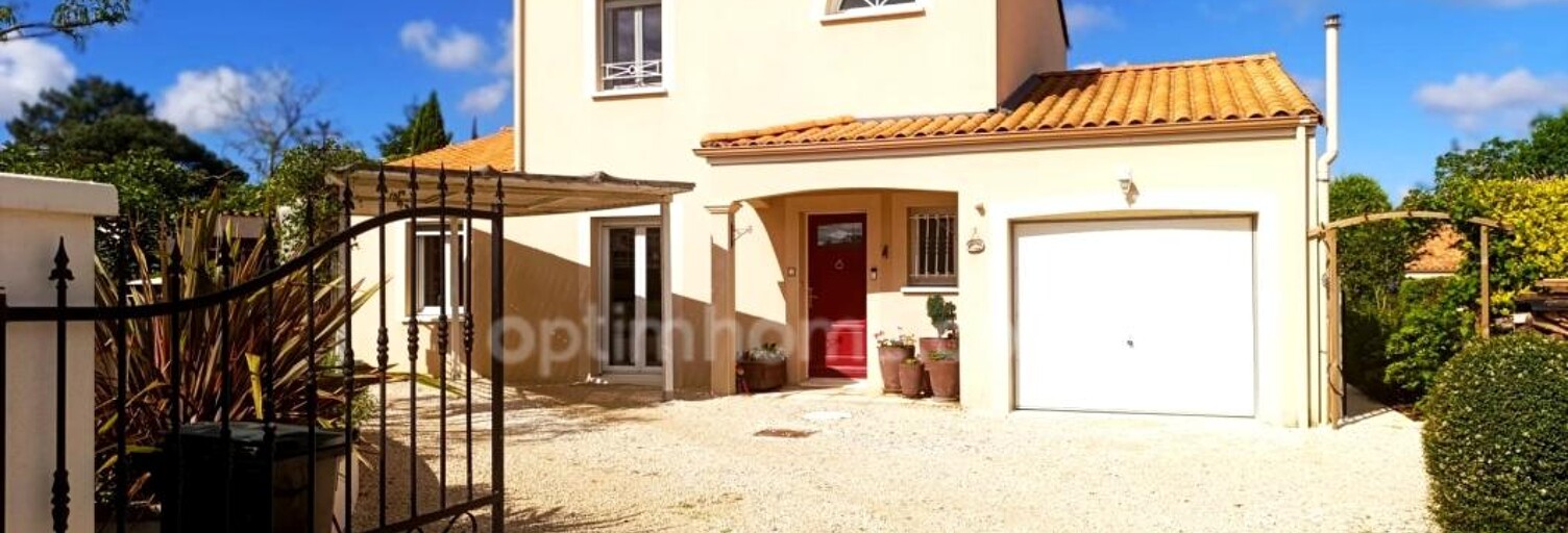 Maison 7 Pièces 120 m² à vendre à Saint-Maurice-le-Girard (85390)