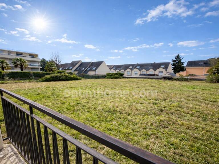 SAINT-MAUR-DES-FOSSES (94100) - APPARTEMENT T3 + JARDIN - PARKING - CAVE - CALME — photo 1