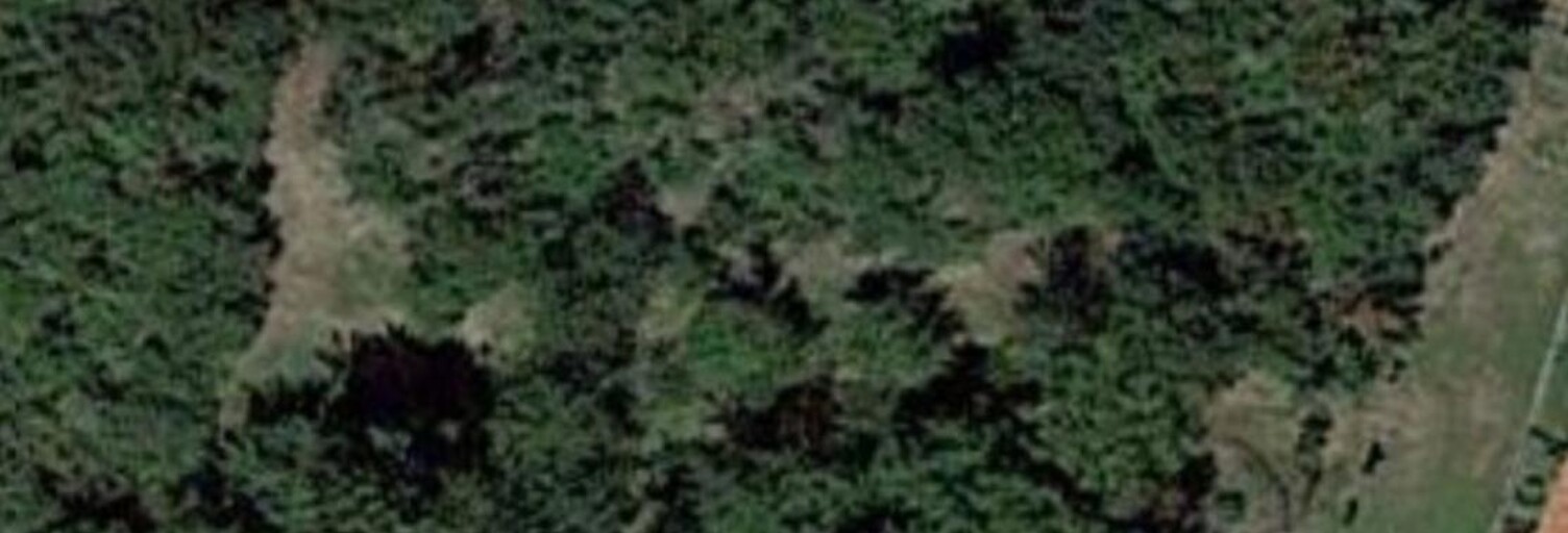 Terrain  601 m² à vendre à Clerlande (63720)