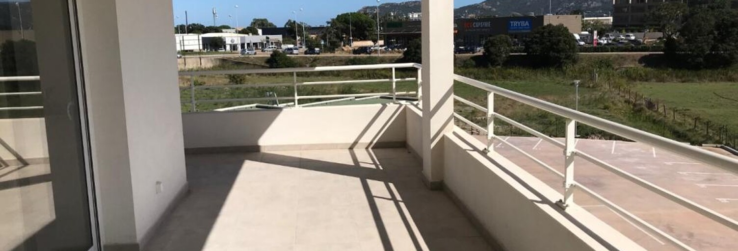Appartement 2 Pièces 38 m² à louer à Porto-Vecchio (20137)