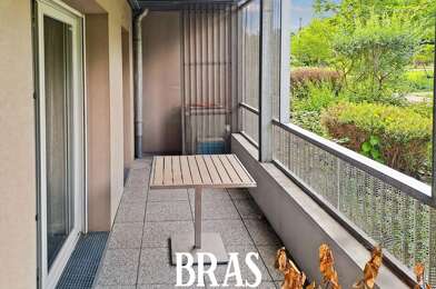 Appartement 4 pièces 252000 €