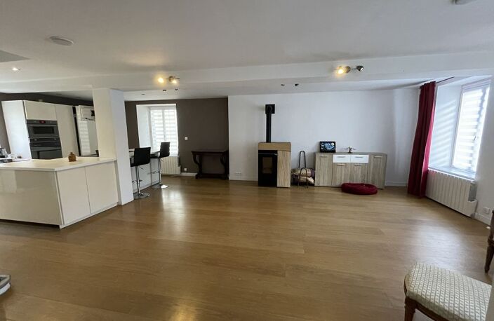 Maison - 234m ² — photo 2