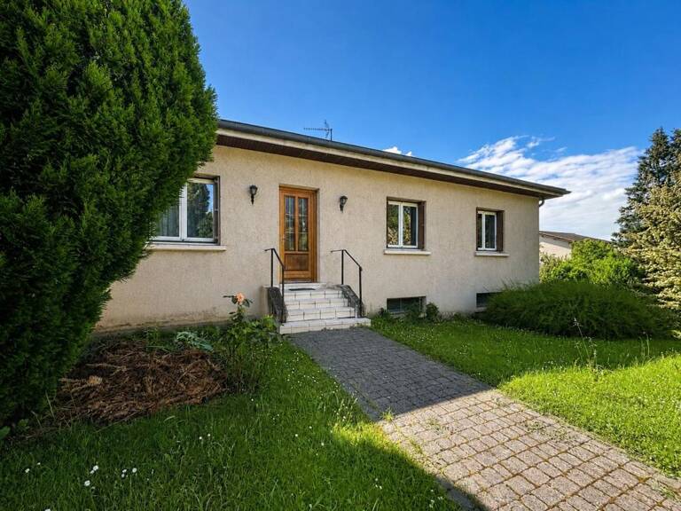 Maison à rénover de 132m² sur 857m² de terrain — photo 1