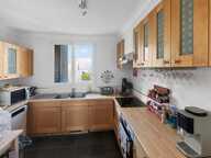 T3 à Monplaisir avec balcon & garage — photo 4