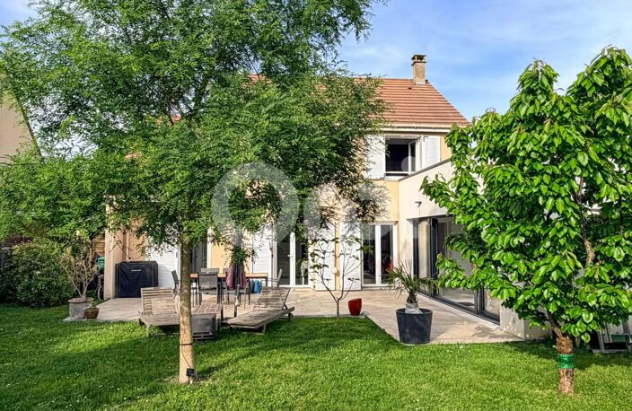 Maison atypique 6/7 pièces unique et  modulable À Vendre — photo 3