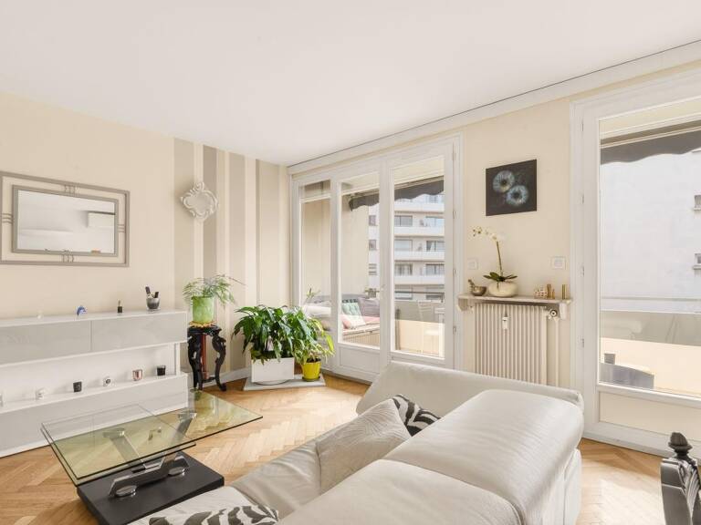 À VENDRE — photo 1
