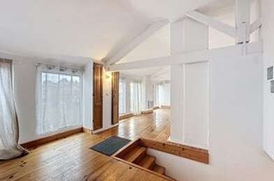 Appartement 5 pièces 1250 €