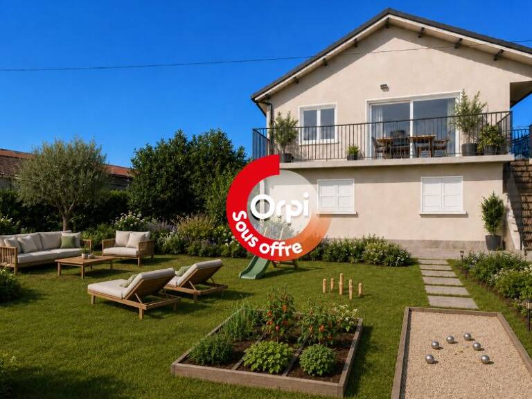 Grande maison familiale au cœur de Mornant, au calme, sur une parcelle de 995 m² — photo 1