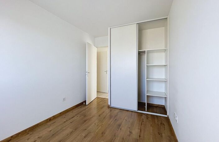 Appartement T3 de 72 m² avec garage PMR compris — photo 4