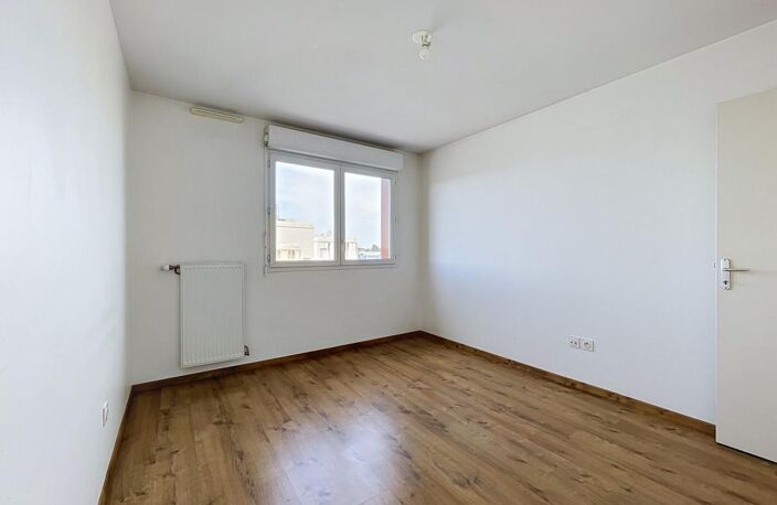 Appartement T3 de 72 m² avec garage PMR compris — photo 5