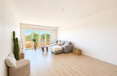 Appartement T3 lumineux de 73 m² – Dernier étage avec terrasse et ascenseur – Quartier Saint-Pierre à Dax — photo du bien