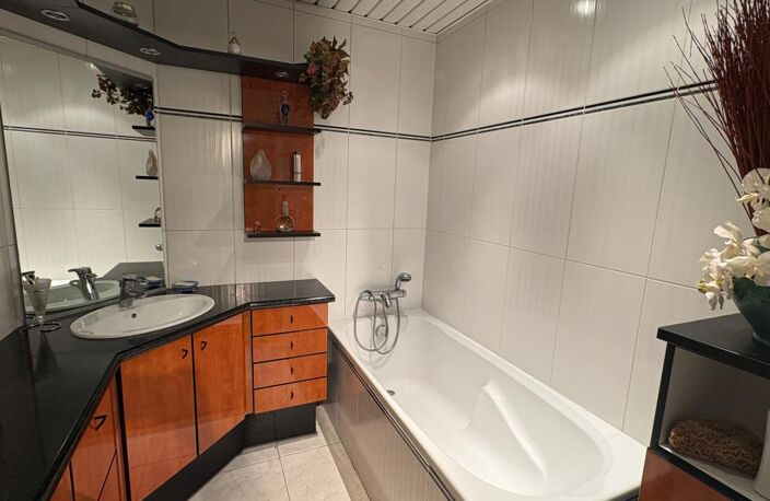 Appartement À Vendre — photo 5