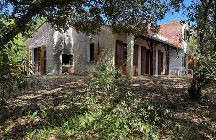 Belle MAISON dans le quartier du Platin, à 100 m Plage — photo 2