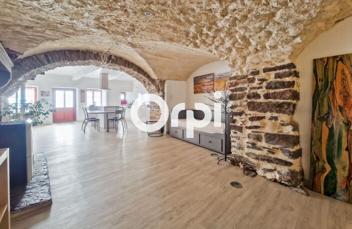 Riverie – Authentique maison de charme au cœur d’un village classé — photo 4