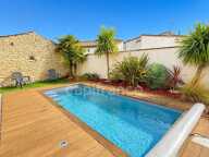 Maison Charentaise à vendre 7 pièces ROYAN (17) - Grand Garage - Piscine chauffée — photo 2
