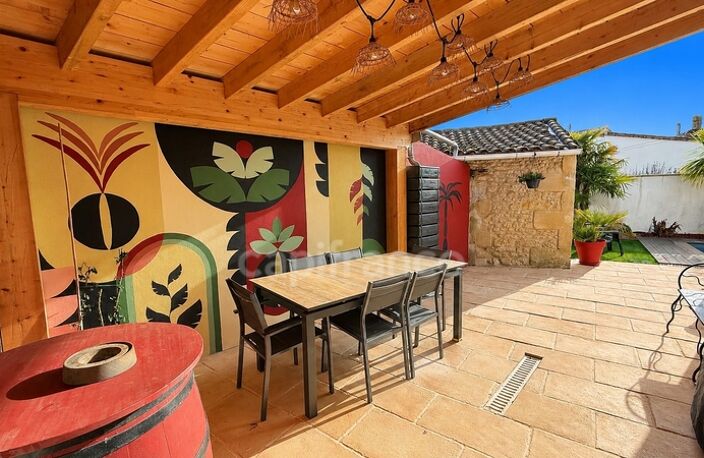 Maison Charentaise à vendre 7 pièces ROYAN (17) - Grand Garage - Piscine chauffée — photo 5