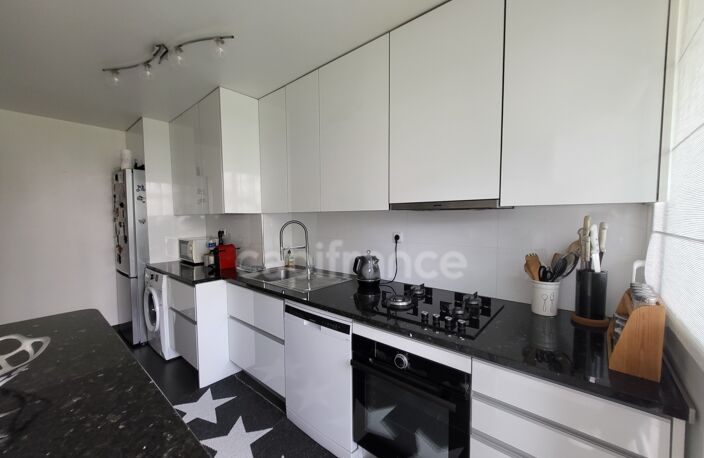 A vendre, T3 bis rénové à Mérignac Capeyron (33) — photo 3