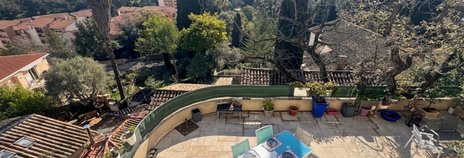 Appartement 5 Pièces 114 m² à vendre à Hyères (83400)