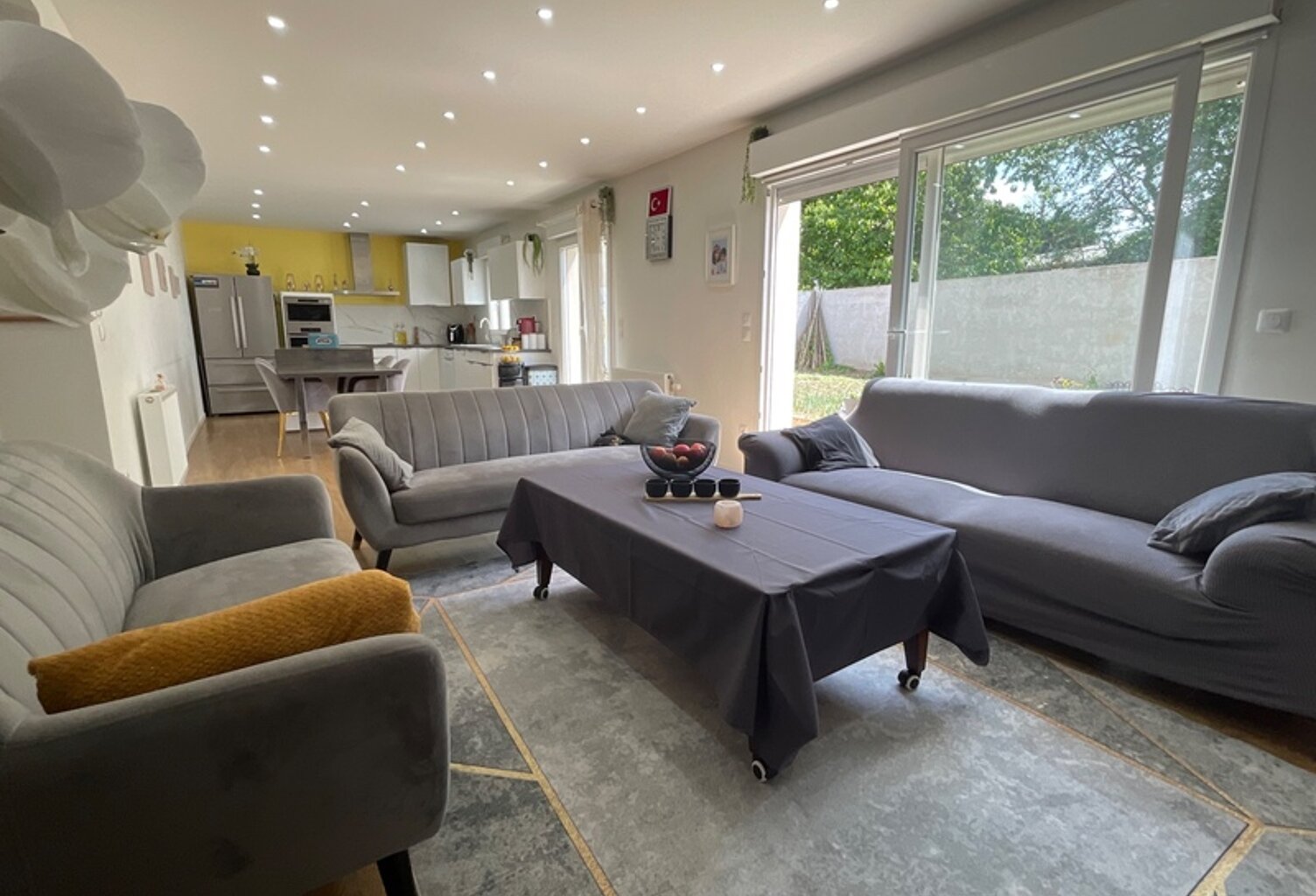 Maison à vendre 7 pièces LUISANT (28) — photo 1