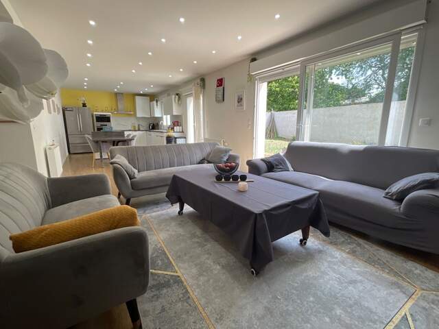 Maison à vendre 7 pièces LUISANT (28) — photo du bien