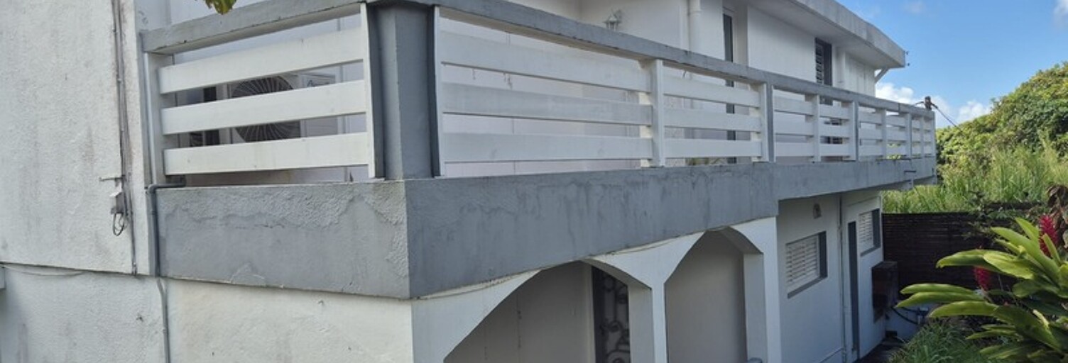 Maison 7 Pièces 144 m² à vendre à Gourbeyre (97113)