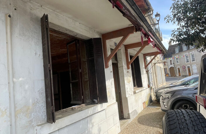 Immeuble / Maison de ville 240 m2 10 pièces POUILLY SUR LOIRE (58) proche NEVERS, La Charité-sur-Loire, Cosnes-Cours-sur-Loire — photo 4