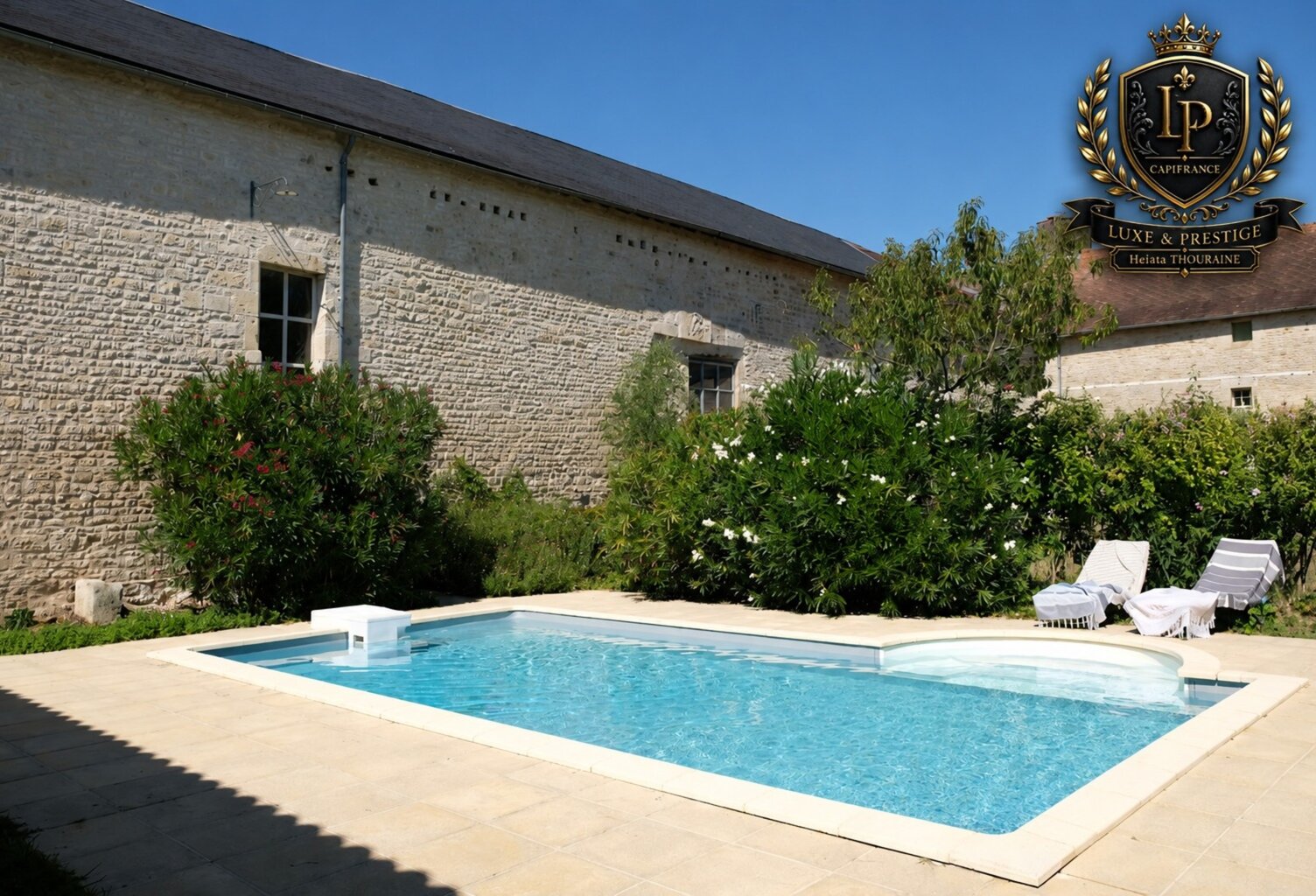 Propriété de caractère chargée d'histoire à vendre LA MOTHE SAINT HERAY (79) — photo 1