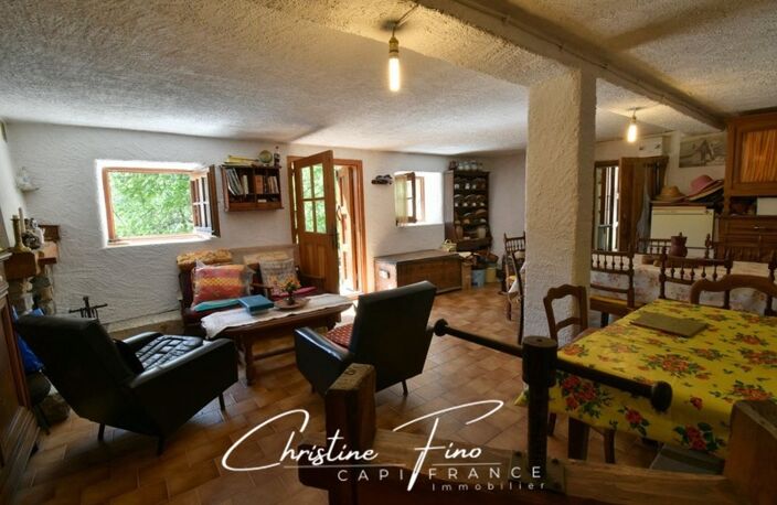 SERRE CHEVALIER - CHALET D'ALPAGE AU COEUR DU DOMAINE SKIABLE — photo 2