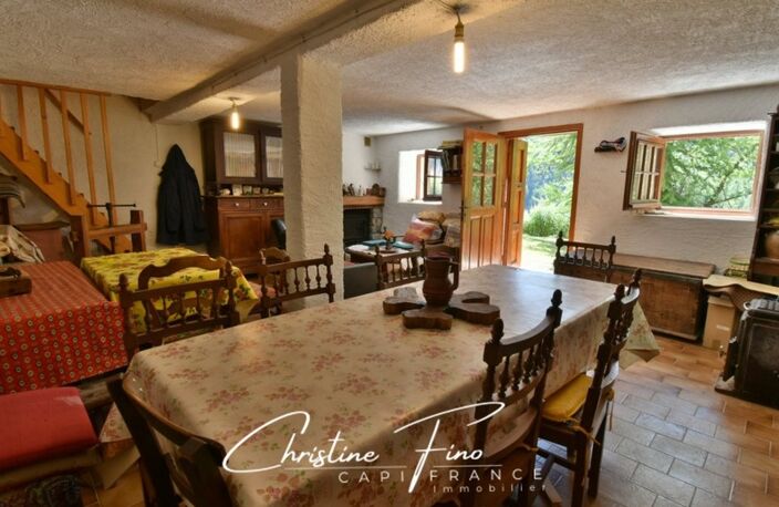 SERRE CHEVALIER - CHALET D'ALPAGE AU COEUR DU DOMAINE SKIABLE — photo 4