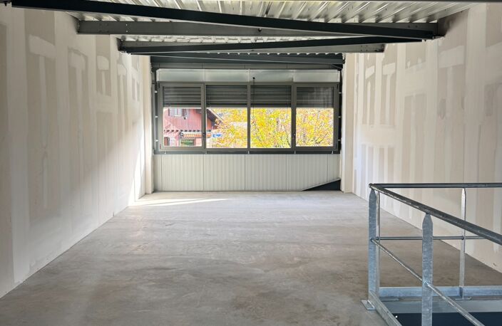 EXCLUSIVITÉ : Cellules d’Activités – Spécial Artisan & Décolletage 115m²  à vendre BONNEVILLE (74) — photo 2