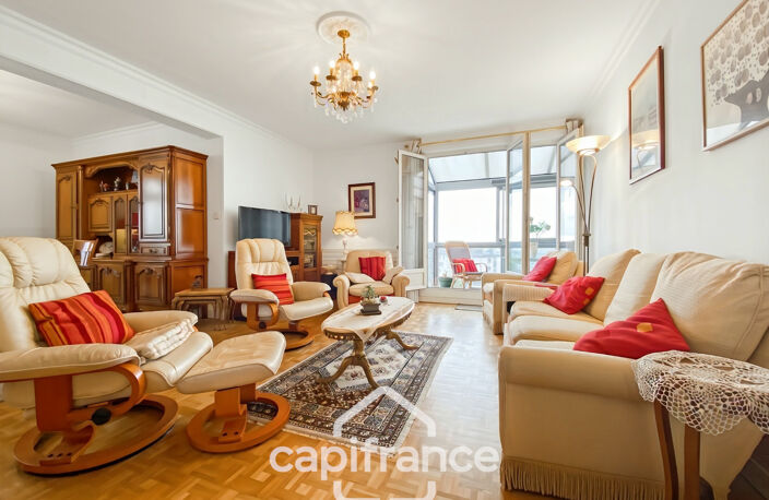 À VENDRE - BREST(29200) Rentabilité possible : + de 9% NETTE - PLACE STRASBOURG - APPARTEMENT T5 - 105 M² HABITABLES - DERNIER ÉTAGE - 2 SALLES DE BAIN — photo 2