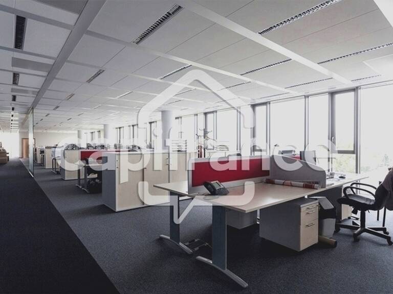 Bureaux à vendre ALBI Centre ville 900 M2 — photo 1