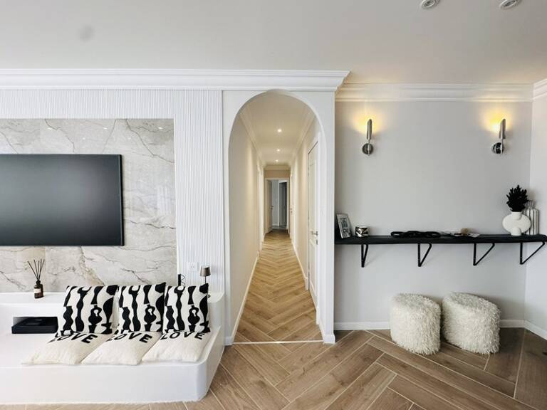 Appartement Penthouse 153 m2 à OYONNAX (01) — photo 1