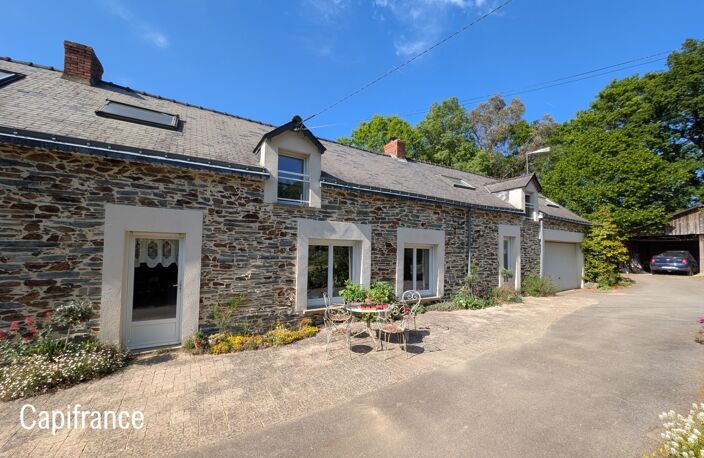 Maison en pierre – PLESSE – 165 m² – Terrain 9 000 m² – Proximité N137 — photo 2