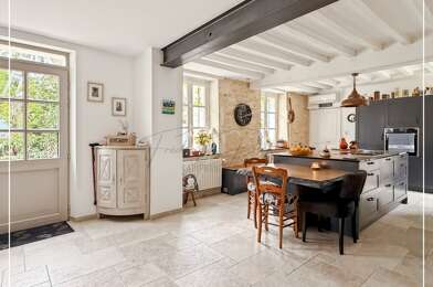 Maison 8 pièces 558000 €