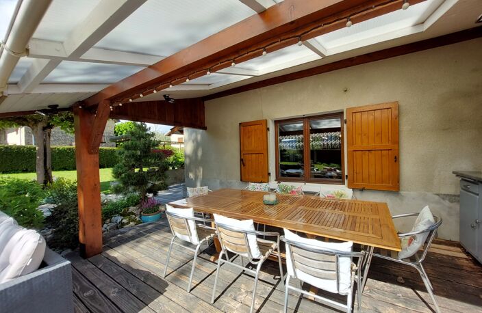 Maison en pierre avec vue panoramique — photo 4