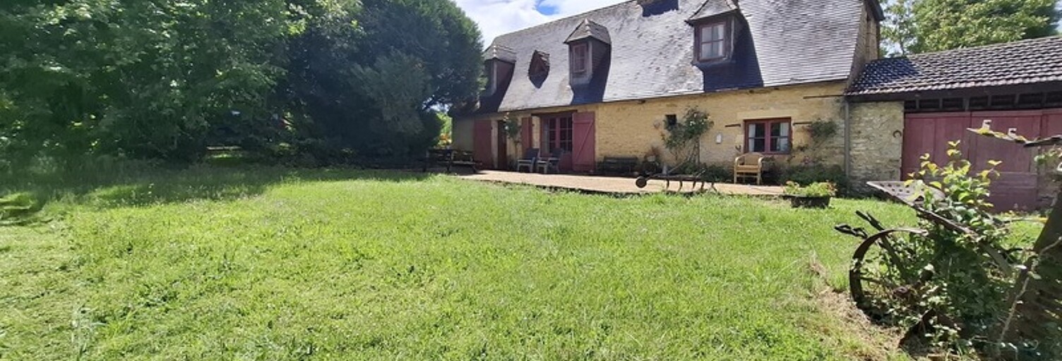 Maison 8 Pièces 203 m² à vendre à La Chapelle-Aubareil (24290)