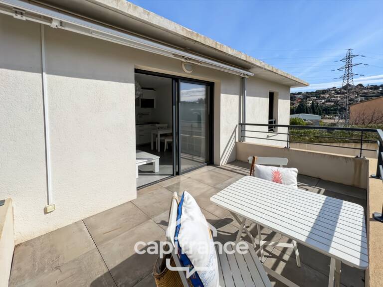 Appartement à vendre 1 pièces BORMES LES MIMOSAS (83), résidence standing, Terrasse sud + PARKING COUVERT + CAVE — photo 1