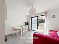 Appartement à vendre 1 pièces BORMES LES MIMOSAS (83), résidence standing, Terrasse sud + PARKING COUVERT + CAVE — photo 3