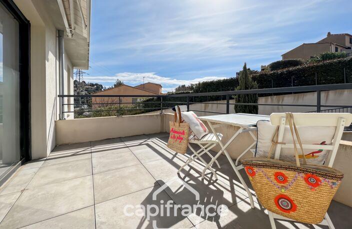 Appartement à vendre 1 pièces BORMES LES MIMOSAS (83), résidence standing, Terrasse sud + PARKING COUVERT + CAVE — photo 5
