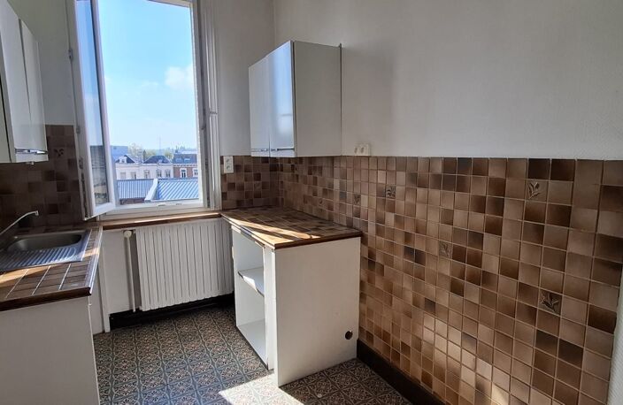 SAINT QUENTIN Centre Ville,  Appartement à vendre 2 pièces  (02100) — photo 4