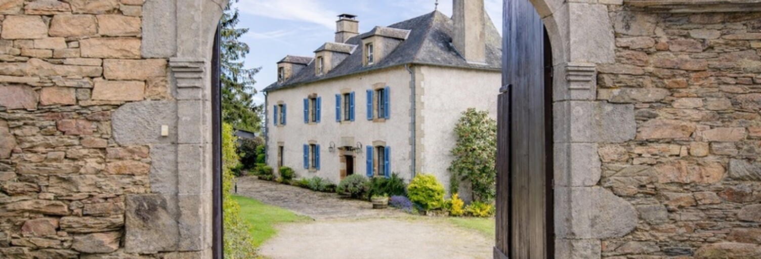 Maison 9 Pièces 215 m² à vendre à Aubazines (19190)