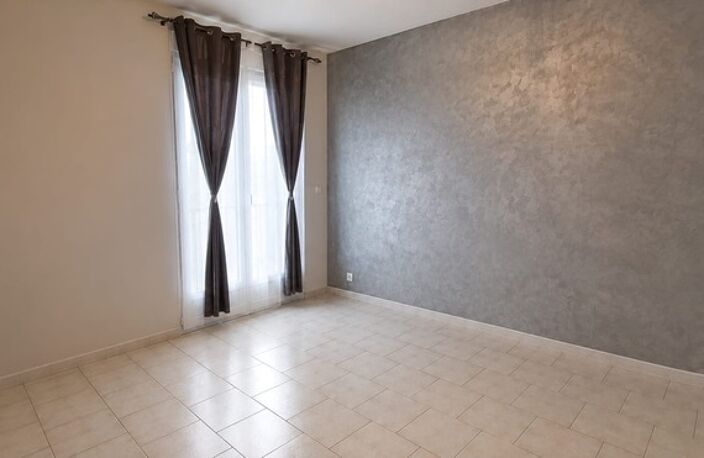 Maison à vendre 4 pièces GAUCHY (02430), Jardin et Double Garage — photo 5