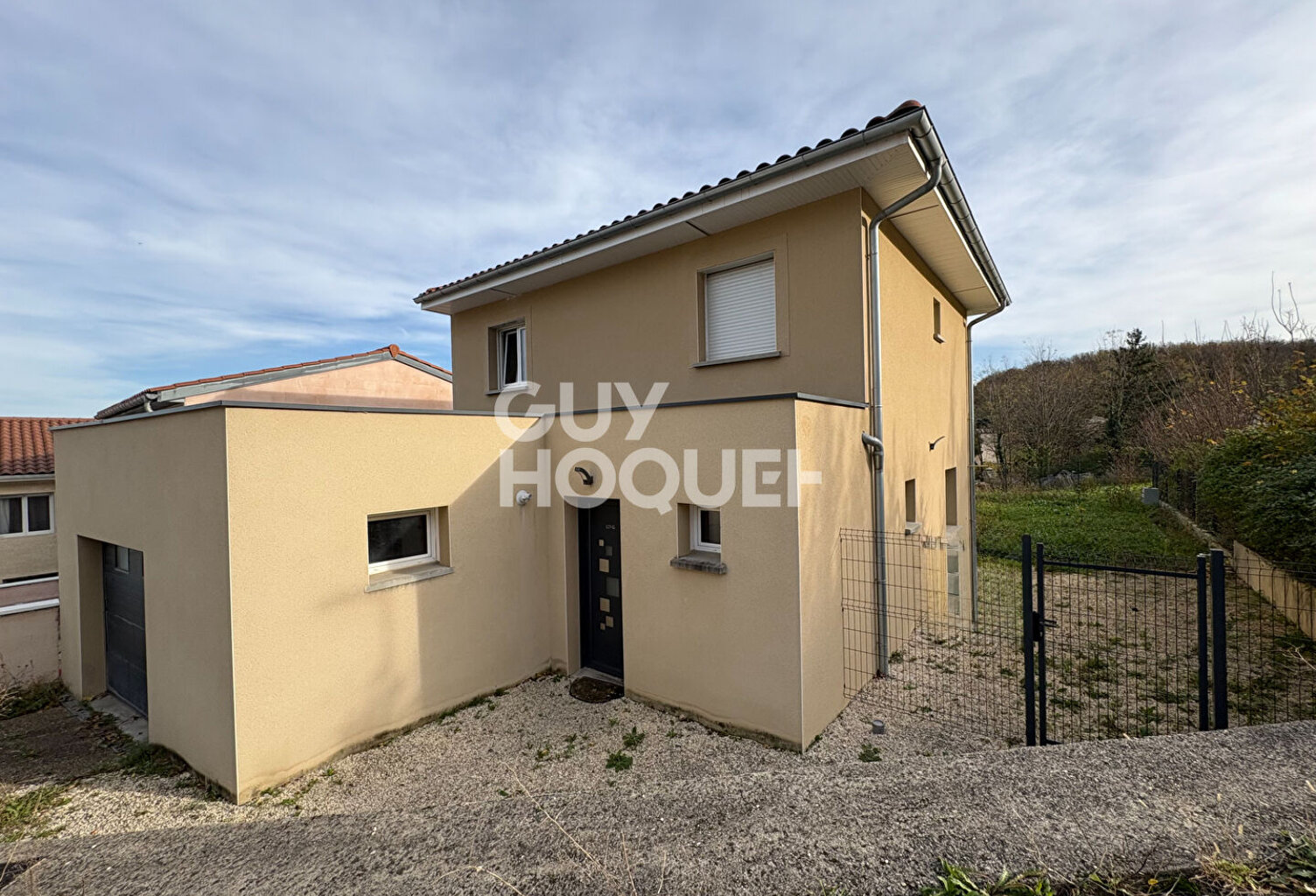 Maison contemporaine d'environs 113 m² avec suite parentale et jardin — photo 1