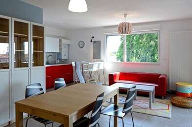 Appartement 5 pièces 1300 €
