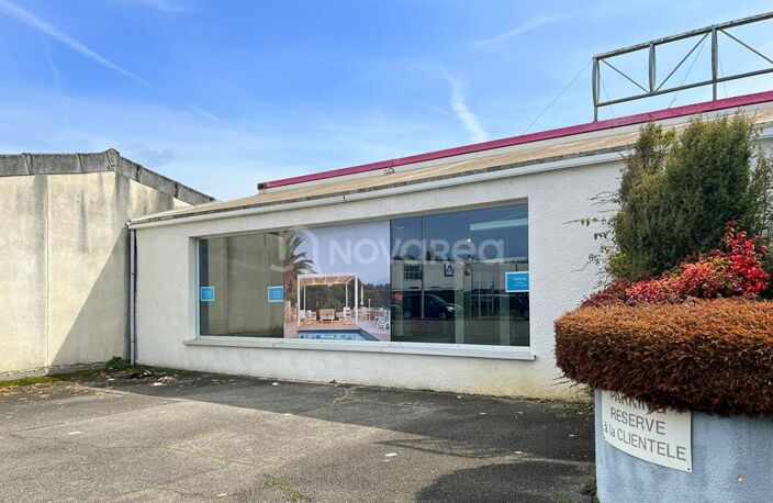 Local commercial — photo 2