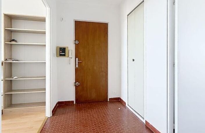 Appartement À Vendre Avignon Extra-Muros, 70 m², 2 chambres, Balcon, Parking — photo 4